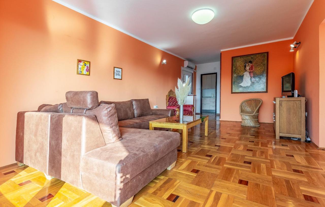 Apartments Pimpinella Премантура Екстериор снимка