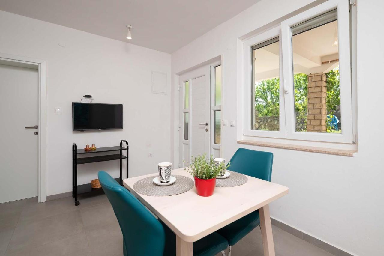 Apartments Pimpinella Премантура Екстериор снимка